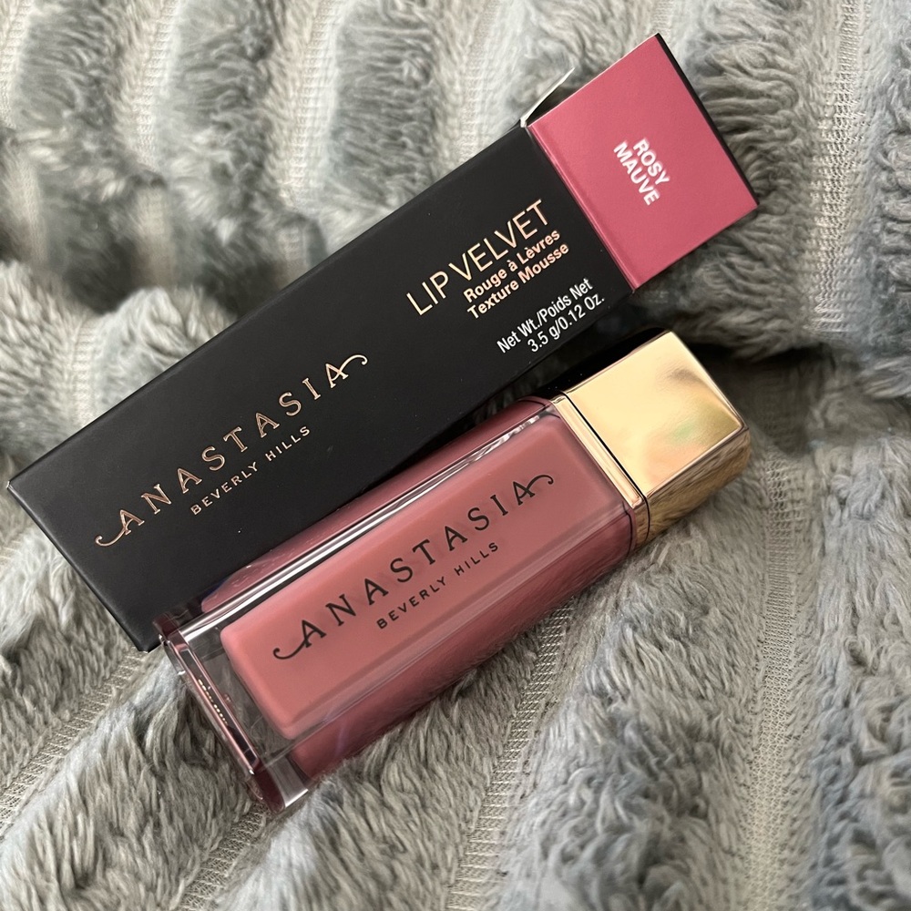 Anastasia lip velvet new shade